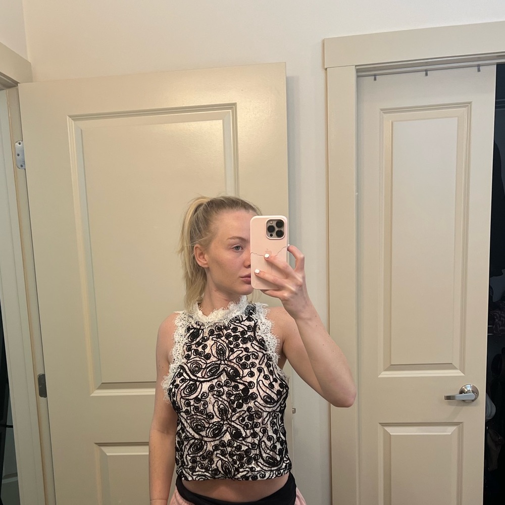 Cute Zara lace summer top